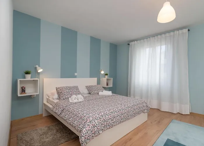 House Polus Hébergement de vacances